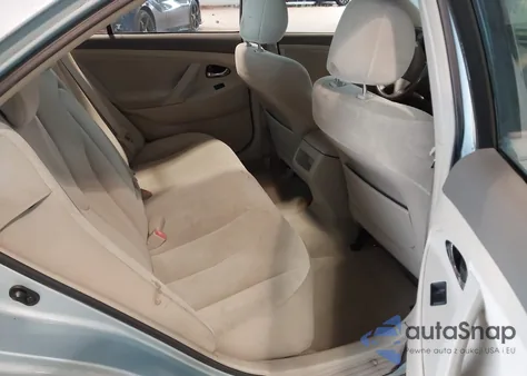 2009 Toyota Camry Le z USA, uszkodzony, nr VIN 4T1BE46K49U820741